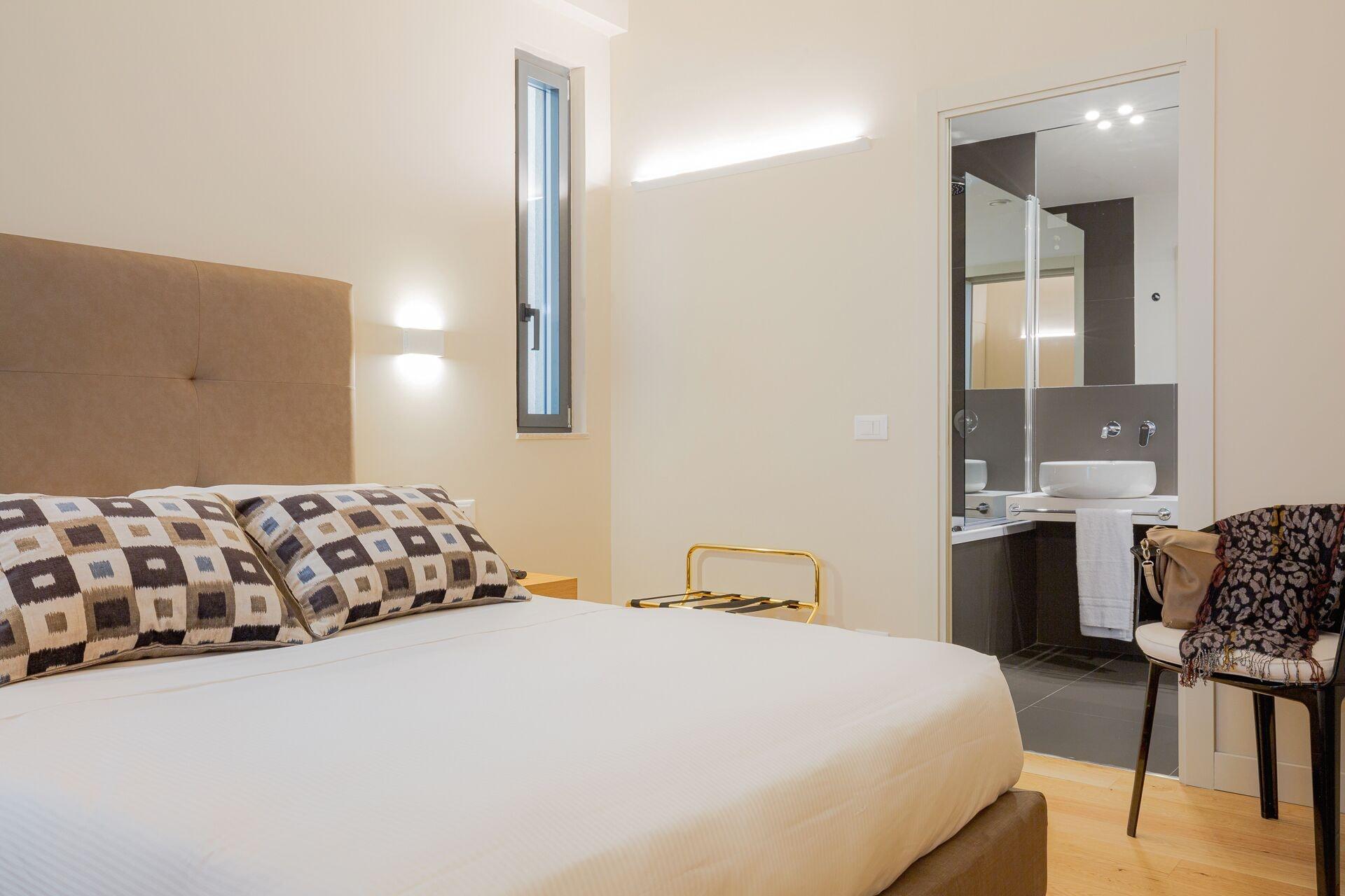 Hotel Politeama Palermo Bagian luar foto